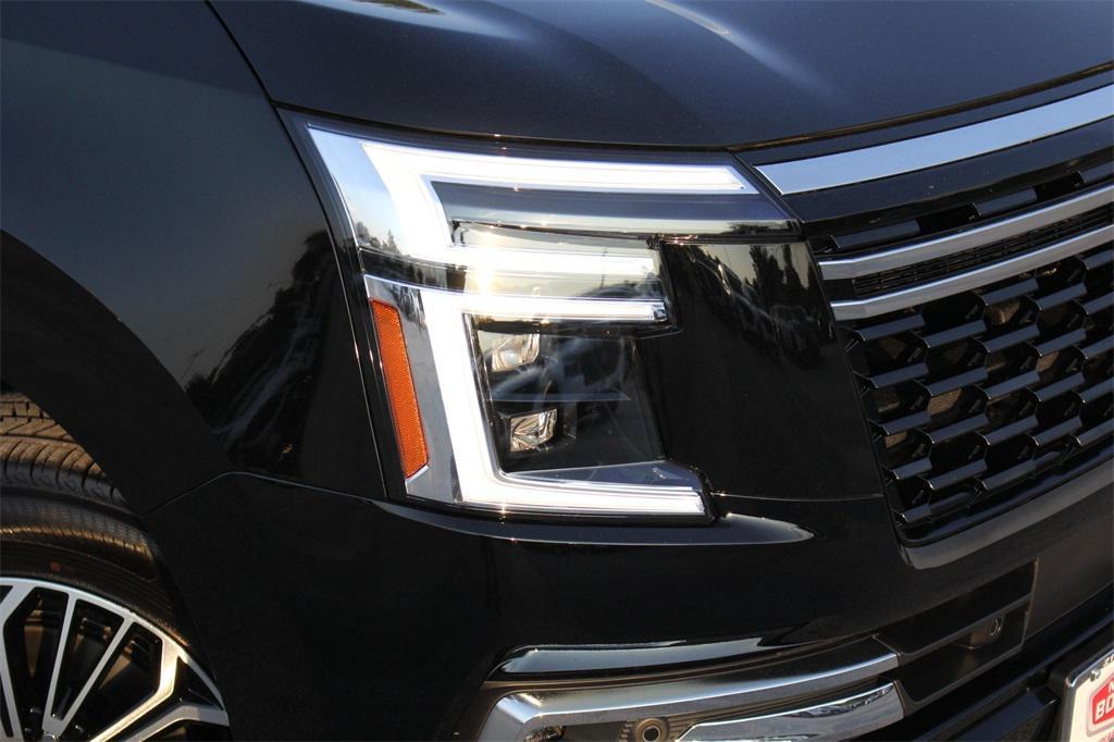 new 2025 Nissan Armada car, priced at $68,703