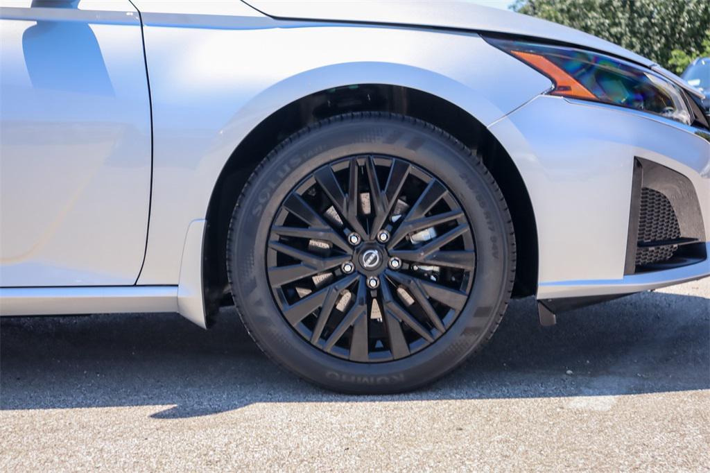 new 2025 Nissan Altima car, priced at $28,173