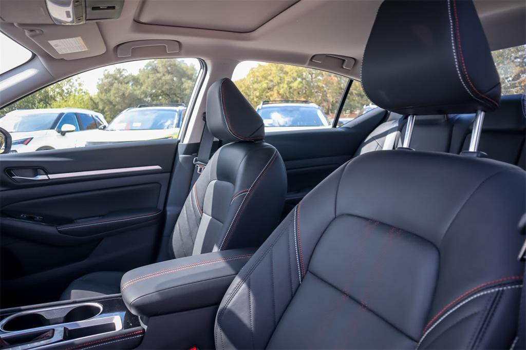 new 2025 Nissan Altima car, priced at $31,521