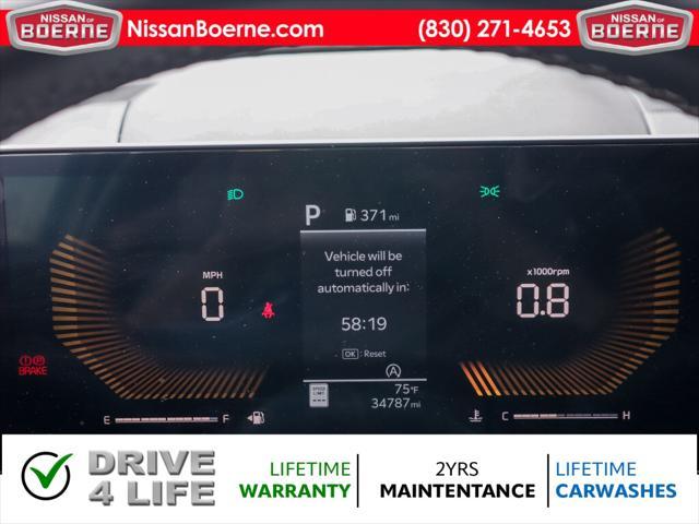 used 2024 Kia Sorento car, priced at $31,626