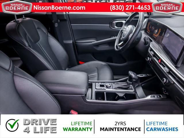 used 2024 Kia Sorento car, priced at $31,626