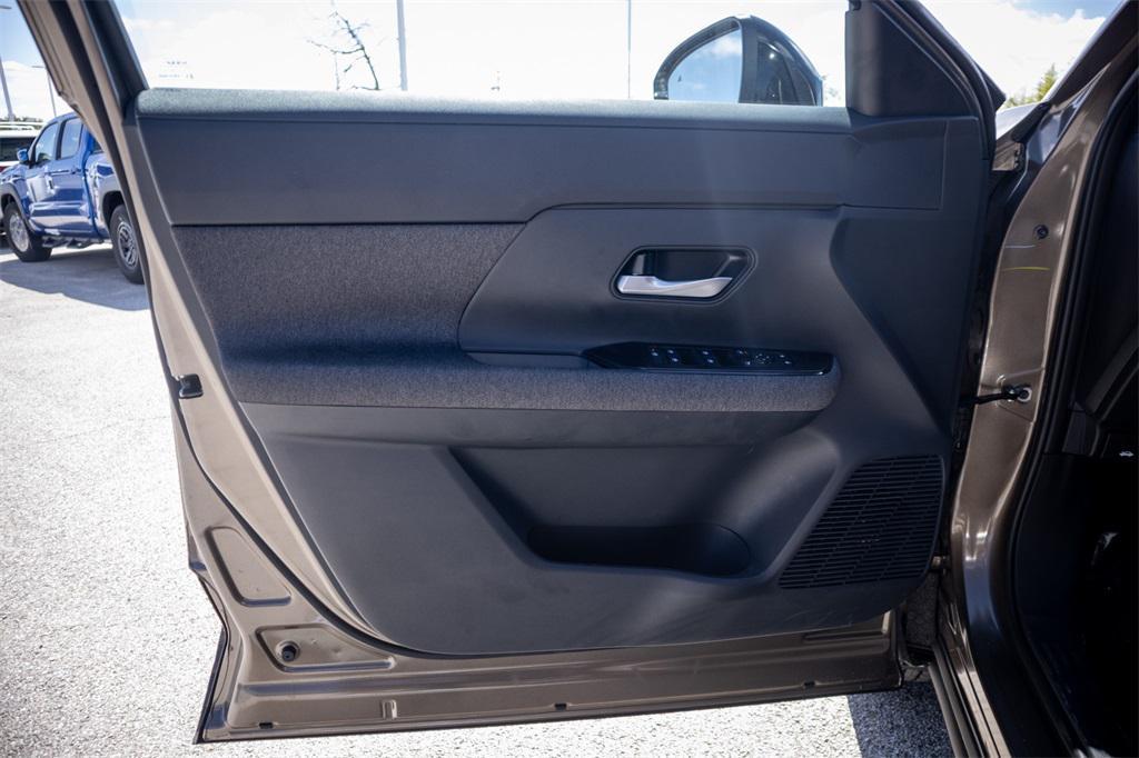 new 2026 Nissan Kicks car, priced at $24,443
