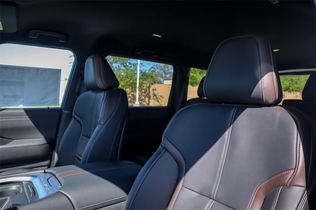 new 2025 Nissan Armada car, priced at $60,013