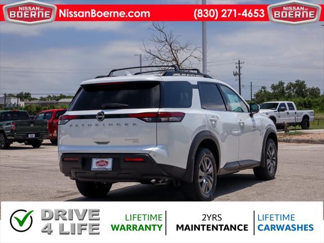 new 2025 Nissan Pathfinder car, priced at $39,013