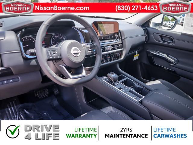 new 2025 Nissan Pathfinder car, priced at $39,013