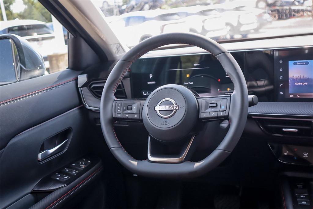 new 2025 Nissan Kicks car, priced at $29,785
