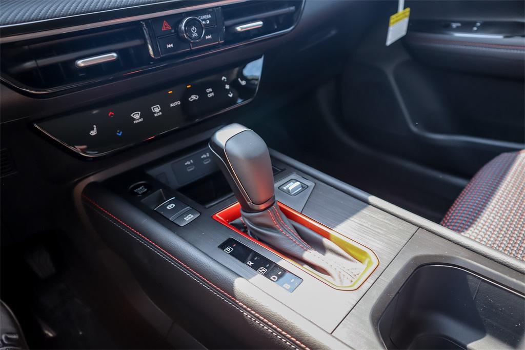 new 2025 Nissan Kicks car, priced at $29,785