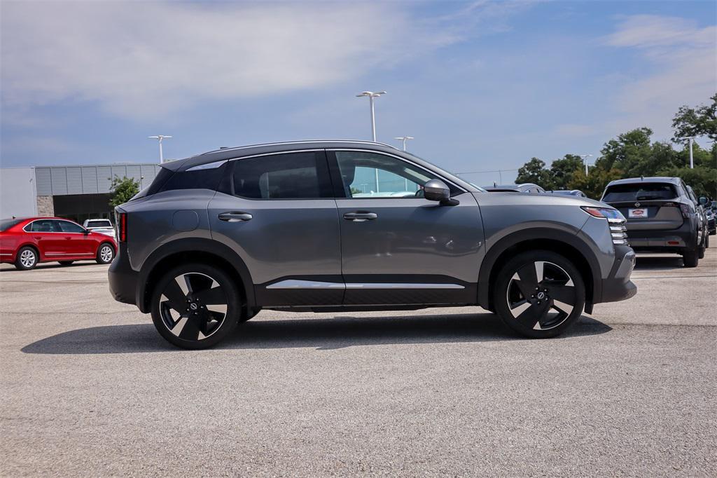 new 2025 Nissan Kicks car, priced at $29,785