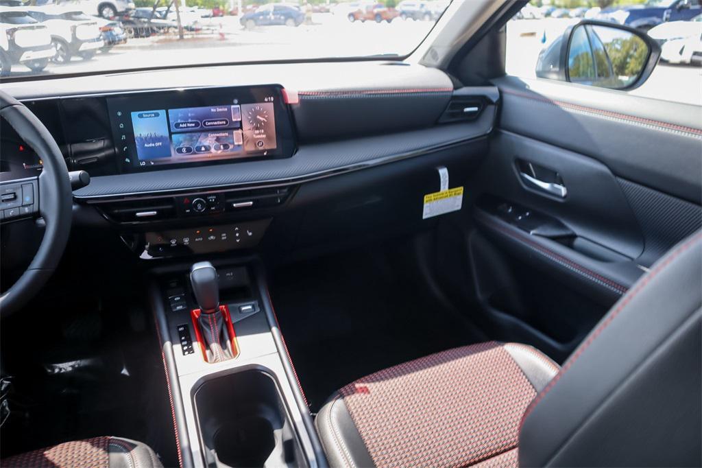 new 2025 Nissan Kicks car, priced at $29,785