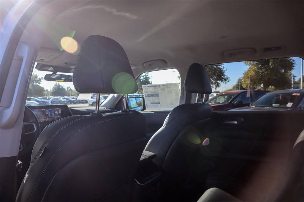 new 2026 Nissan Armada car, priced at $56,405