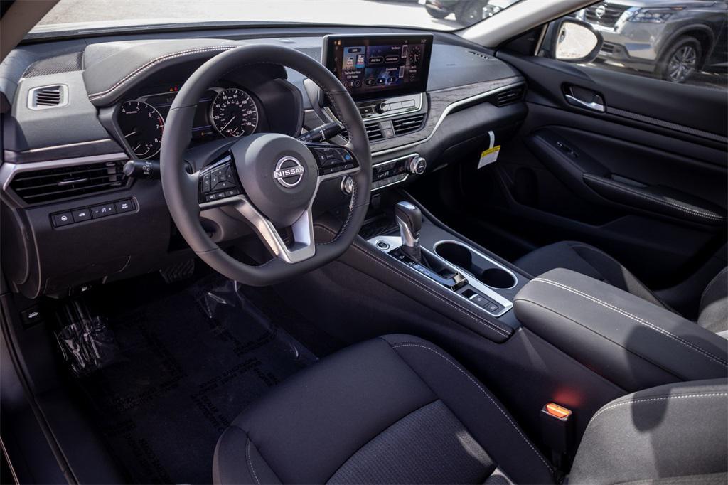 new 2025 Nissan Altima car, priced at $24,776