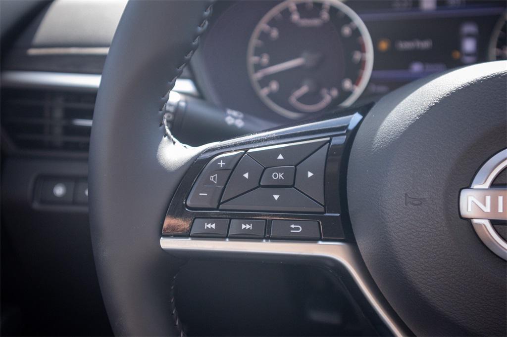 new 2025 Nissan Altima car, priced at $24,776