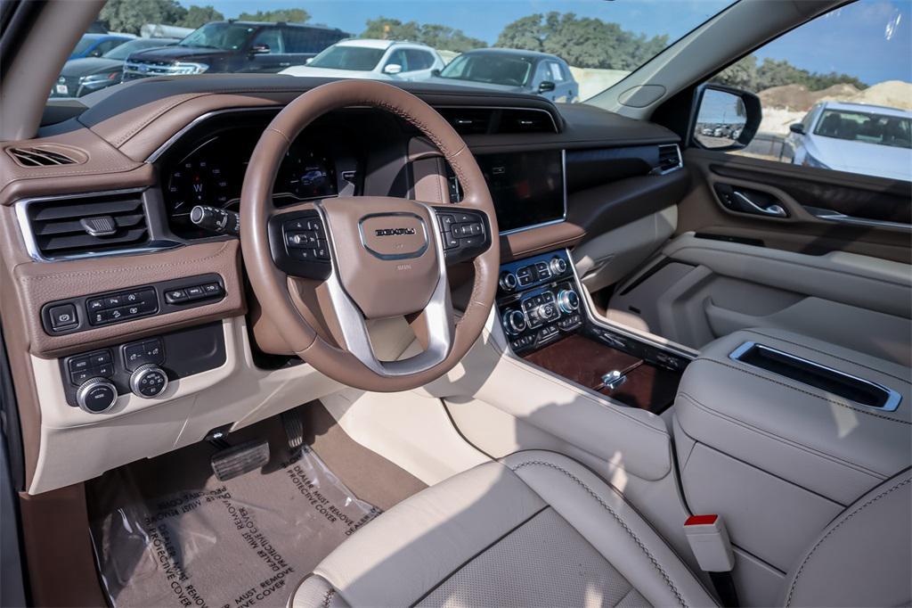 used 2023 GMC Yukon XL car, priced at $59,950