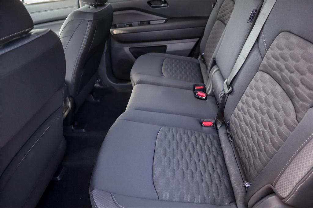 new 2025 Nissan Pathfinder car, priced at $39,141