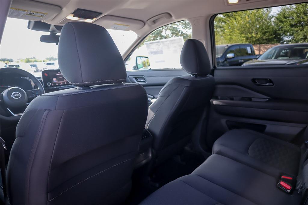 new 2025 Nissan Pathfinder car, priced at $39,141