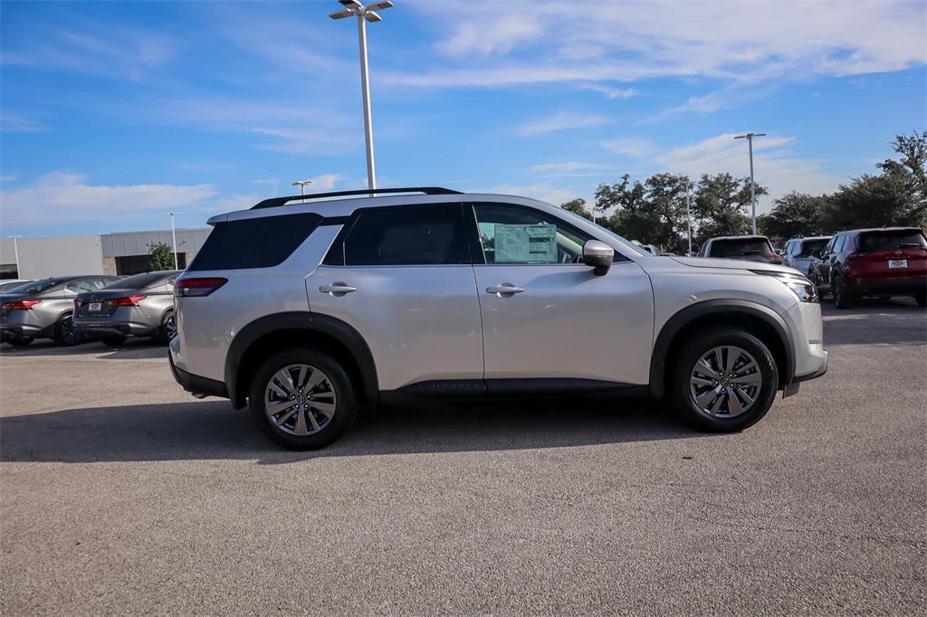 new 2025 Nissan Pathfinder car, priced at $39,141