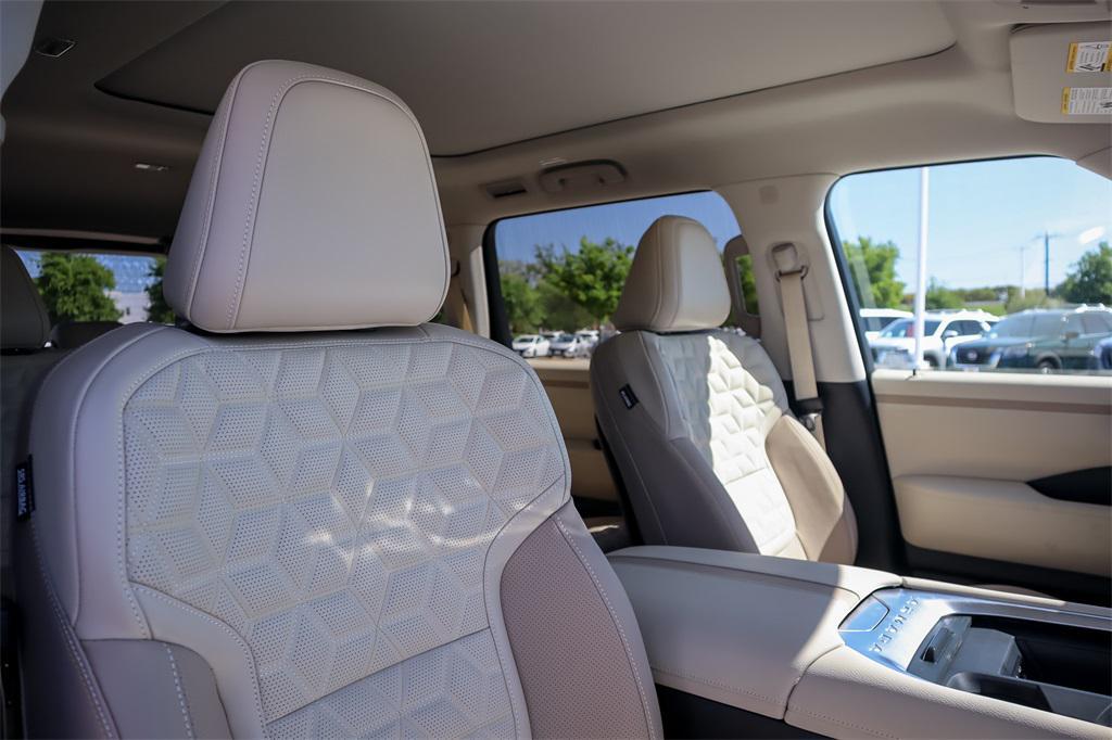 new 2025 Nissan Armada car, priced at $71,003