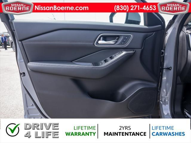 new 2025 Nissan Rogue car, priced at $39,274