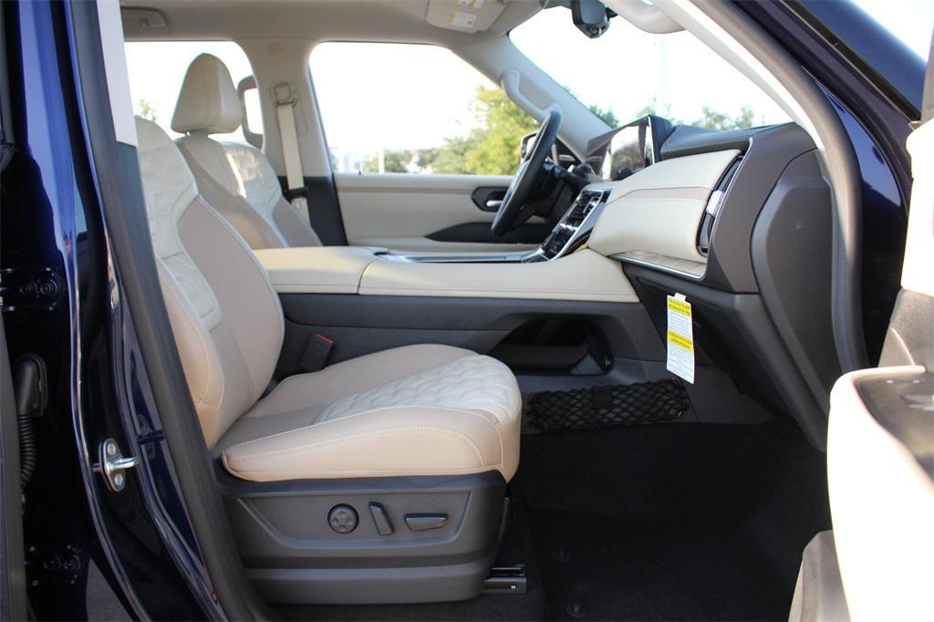 new 2025 Nissan Armada car, priced at $68,612