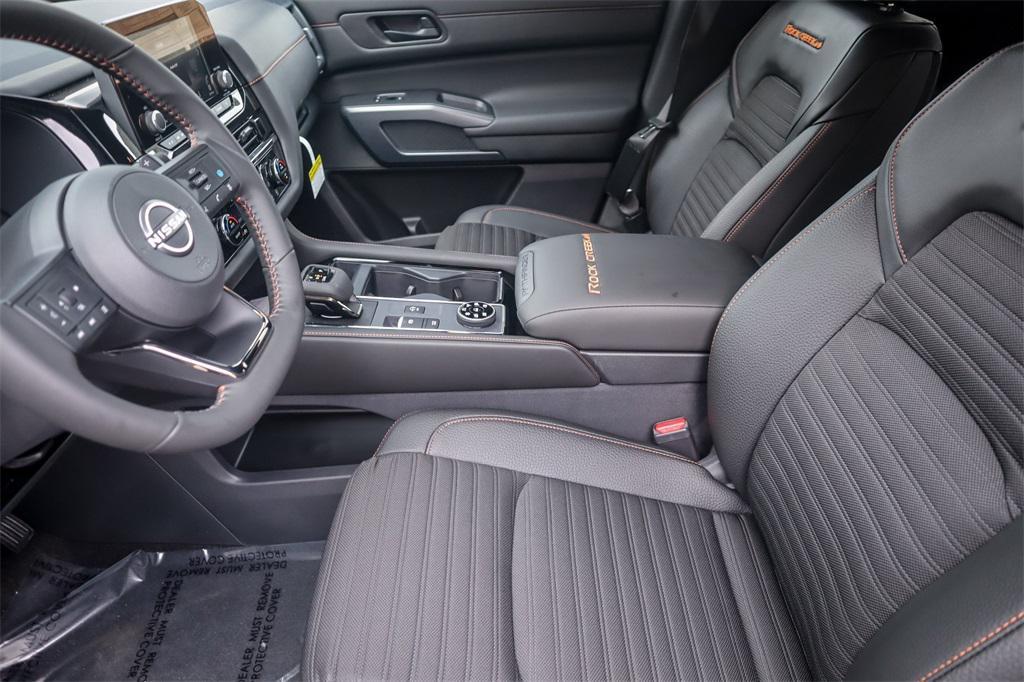 new 2025 Nissan Pathfinder car, priced at $39,326