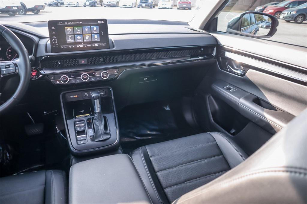 used 2025 Honda CR-V car, priced at $33,250