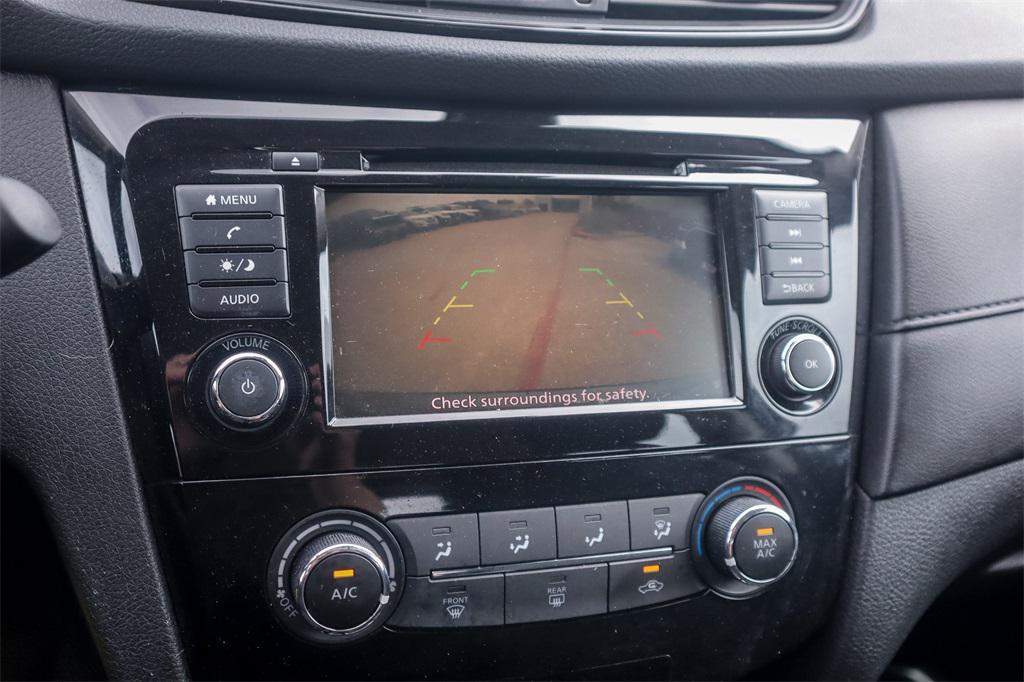 used 2020 Nissan Rogue car, priced at $15,633