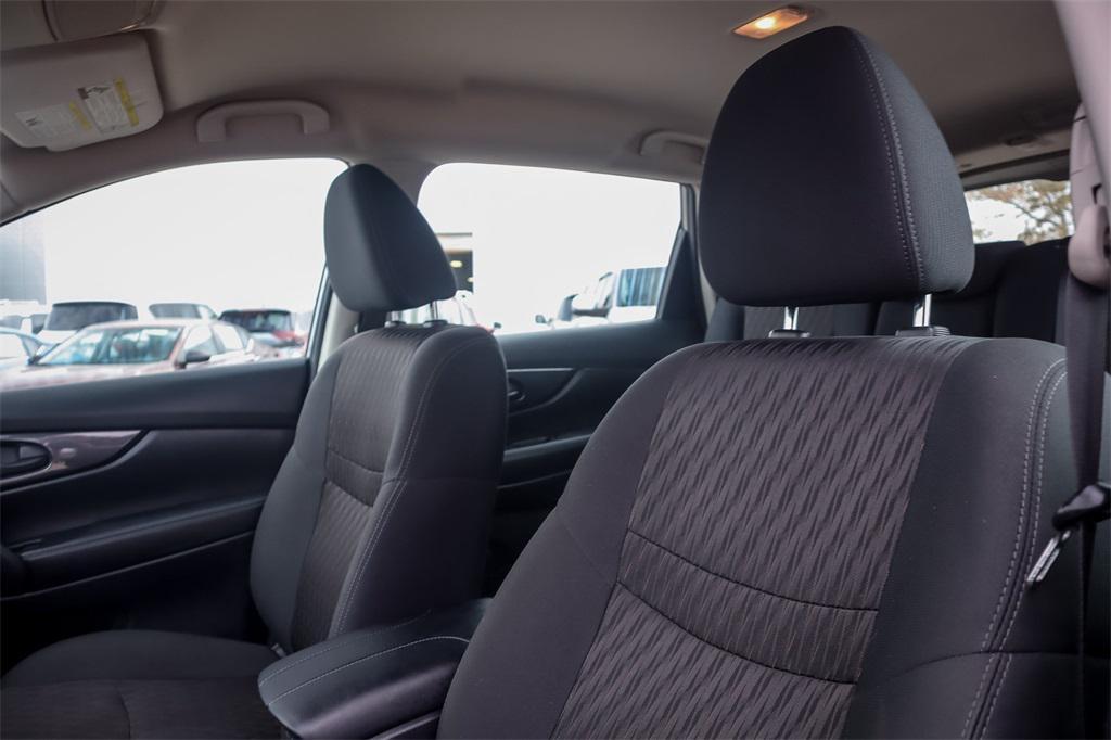 used 2020 Nissan Rogue car, priced at $15,633