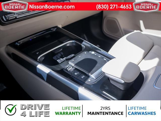 used 2023 Mercedes-Benz GLB 250 car, priced at $37,391