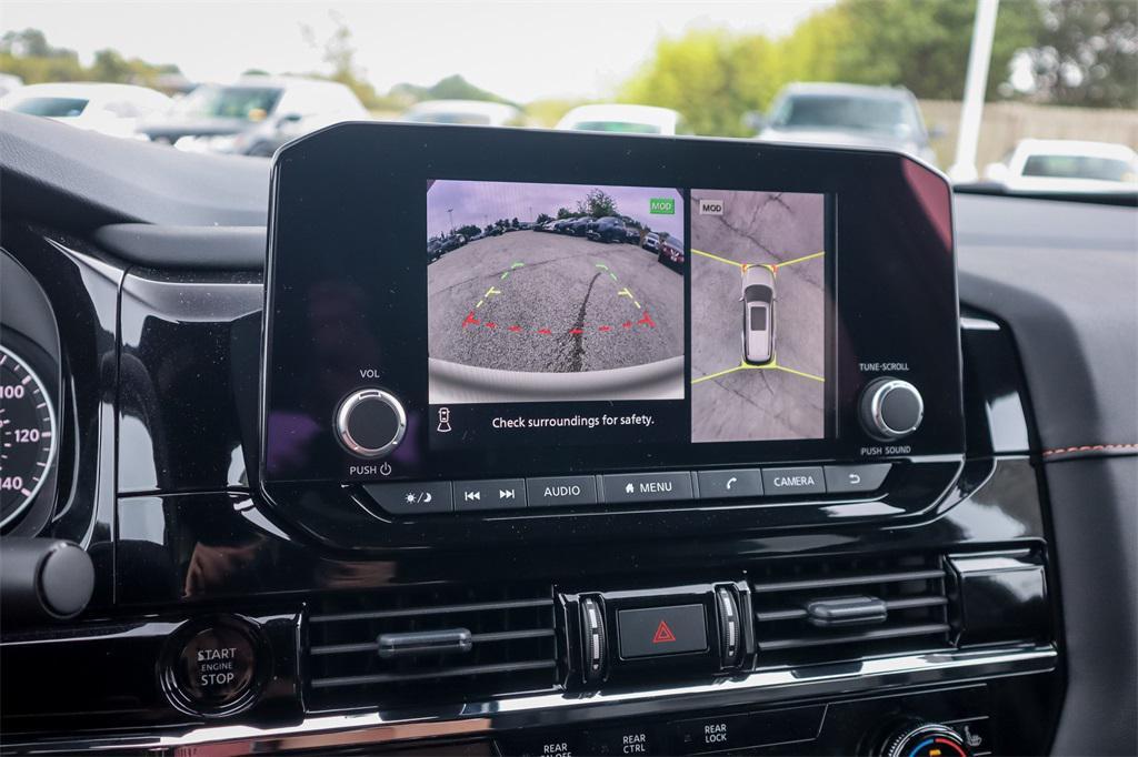 new 2025 Nissan Pathfinder car, priced at $39,326