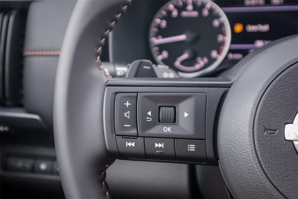 new 2025 Nissan Pathfinder car, priced at $39,326