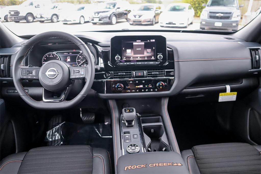 new 2025 Nissan Pathfinder car, priced at $39,326