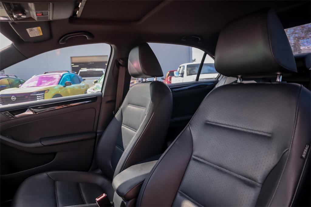 used 2018 Volkswagen Jetta car, priced at $13,985