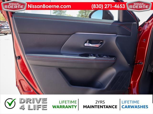 new 2025 Nissan Kicks car, priced at $28,033