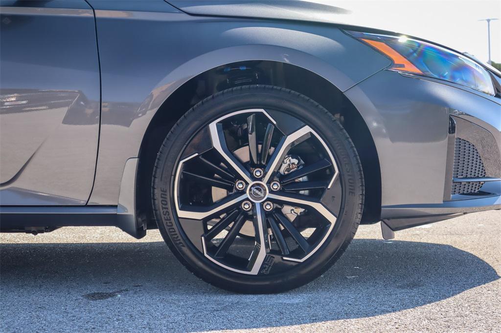 new 2025 Nissan Altima car, priced at $29,446