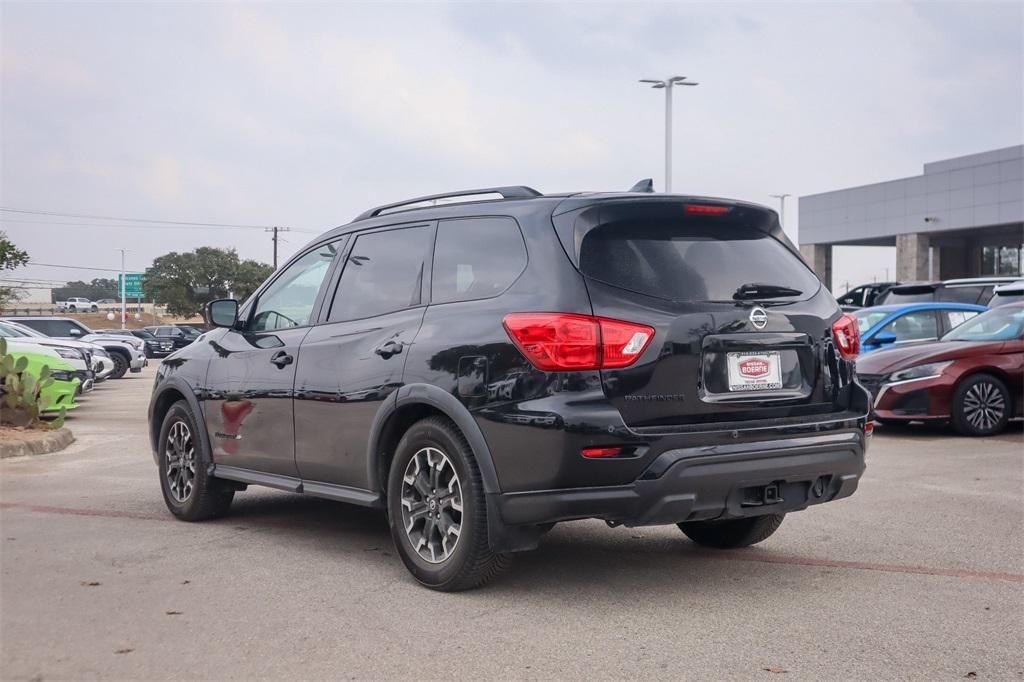 used 2020 Nissan Pathfinder car, priced at $20,000