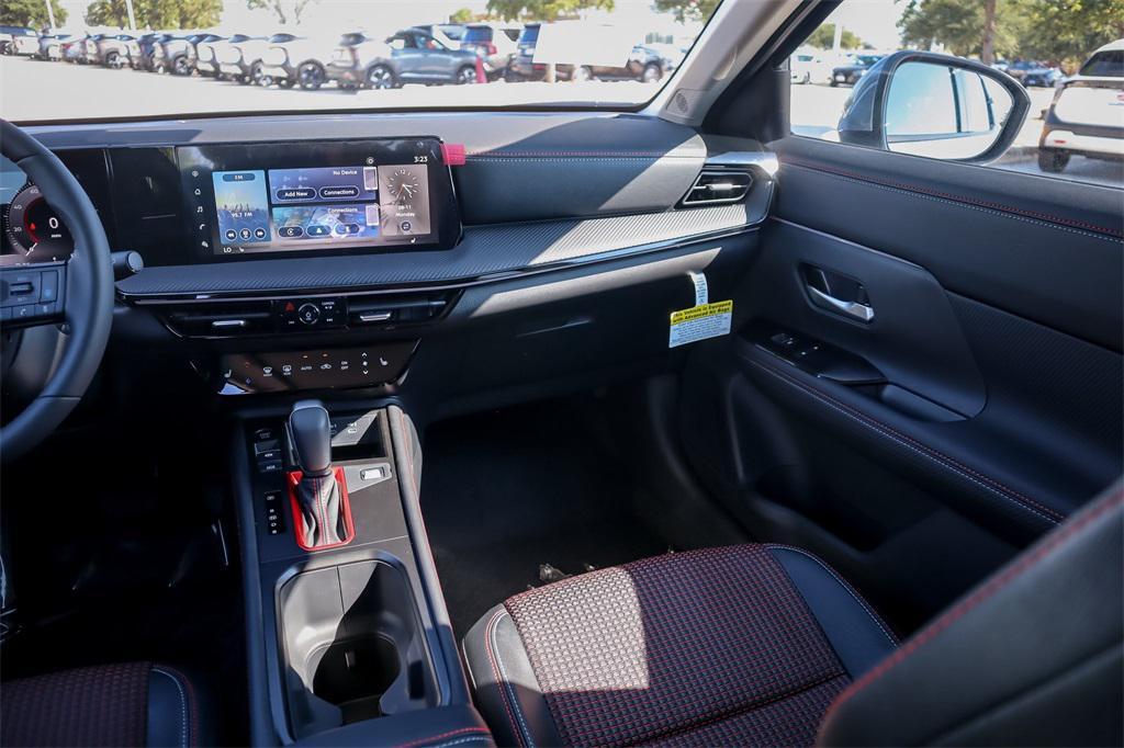 new 2025 Nissan Kicks car, priced at $29,785