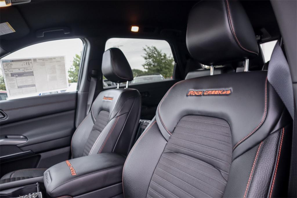 new 2025 Nissan Pathfinder car, priced at $39,326