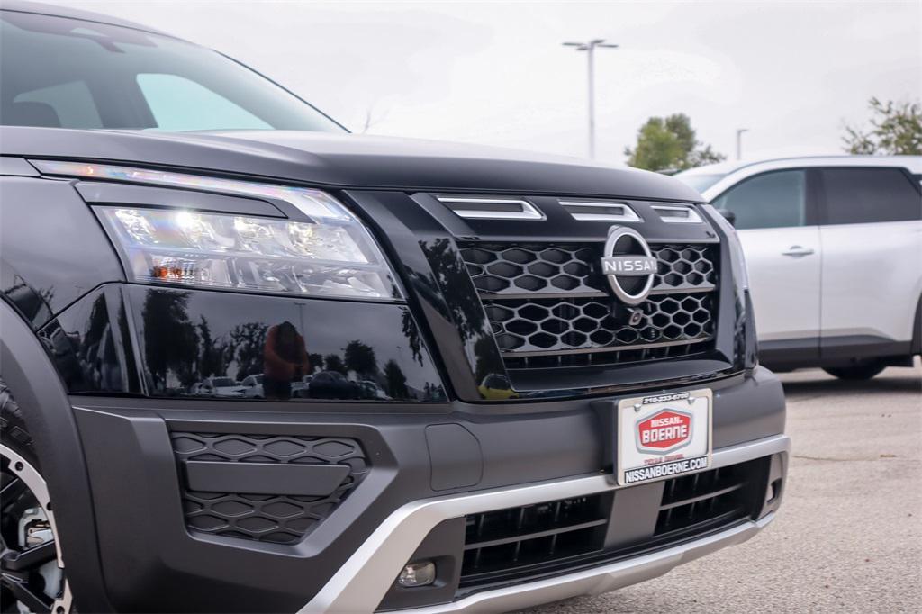 new 2025 Nissan Pathfinder car, priced at $39,326