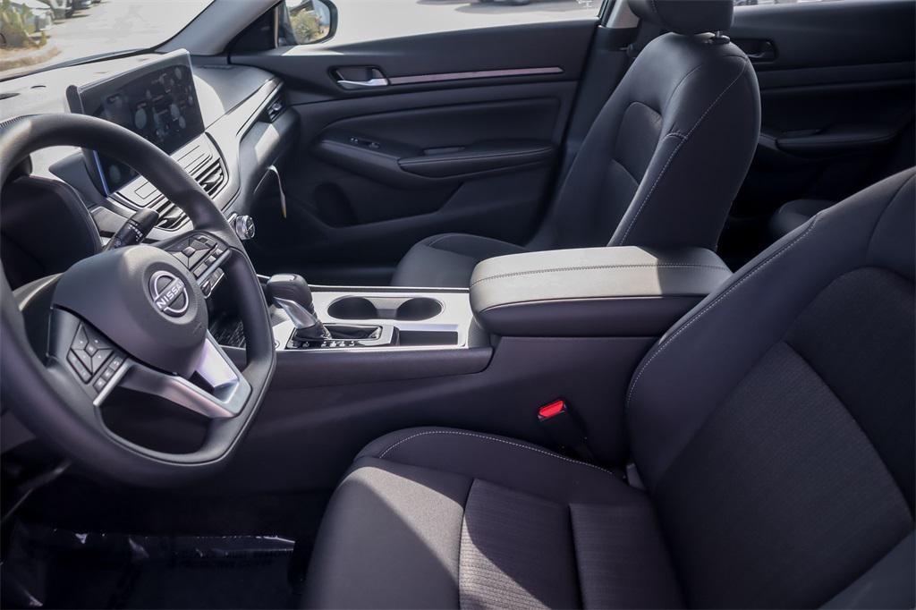 new 2025 Nissan Altima car, priced at $23,878