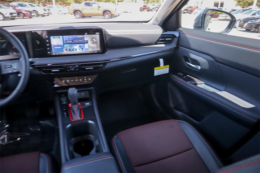 new 2025 Nissan Kicks car, priced at $29,785