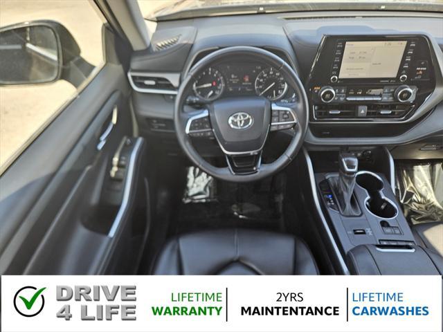 used 2021 Toyota Highlander car, priced at $31,401