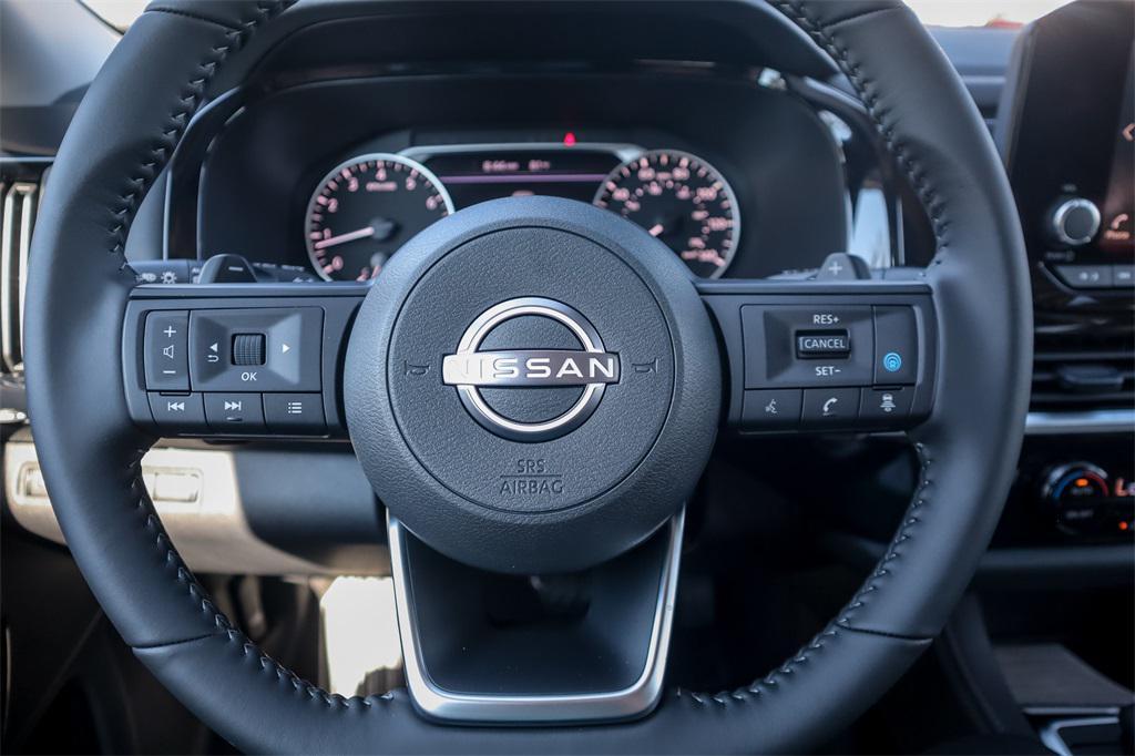 new 2025 Nissan Pathfinder car, priced at $35,328