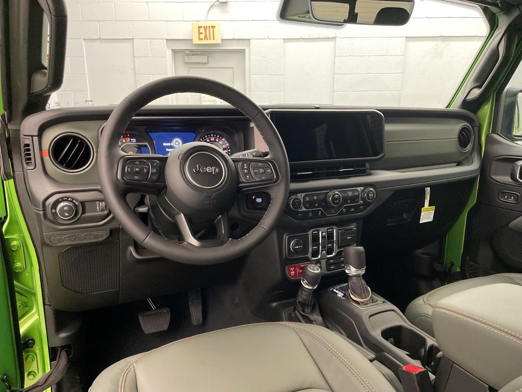 new 2025 Jeep Gladiator car, priced at $50,528