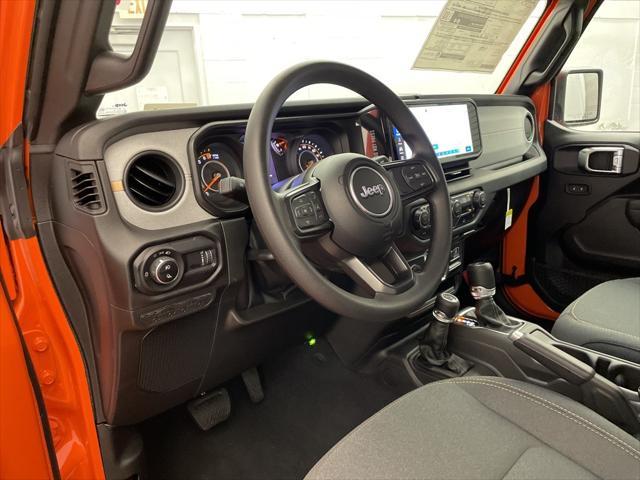 new 2025 Jeep Gladiator car, priced at $36,886