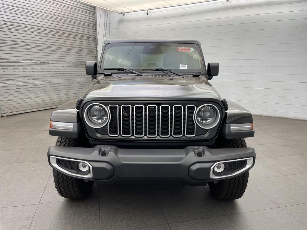 new 2025 Jeep Wrangler car, priced at $46,935