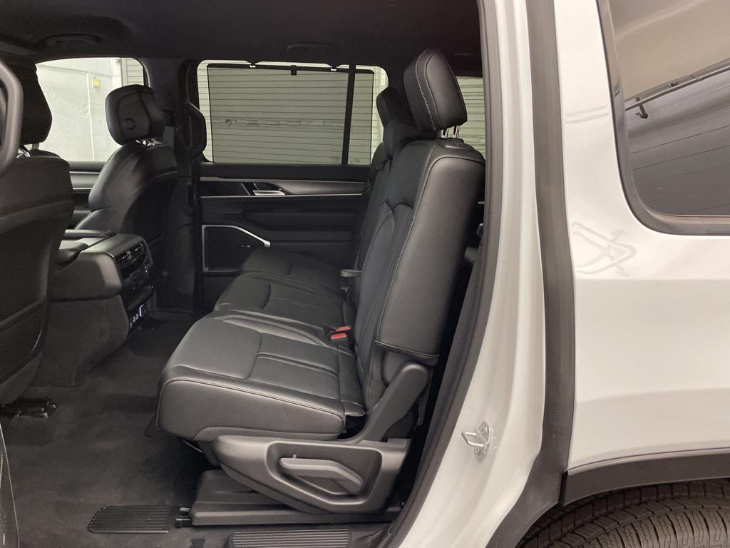 new 2025 Jeep Wagoneer car, priced at $67,327