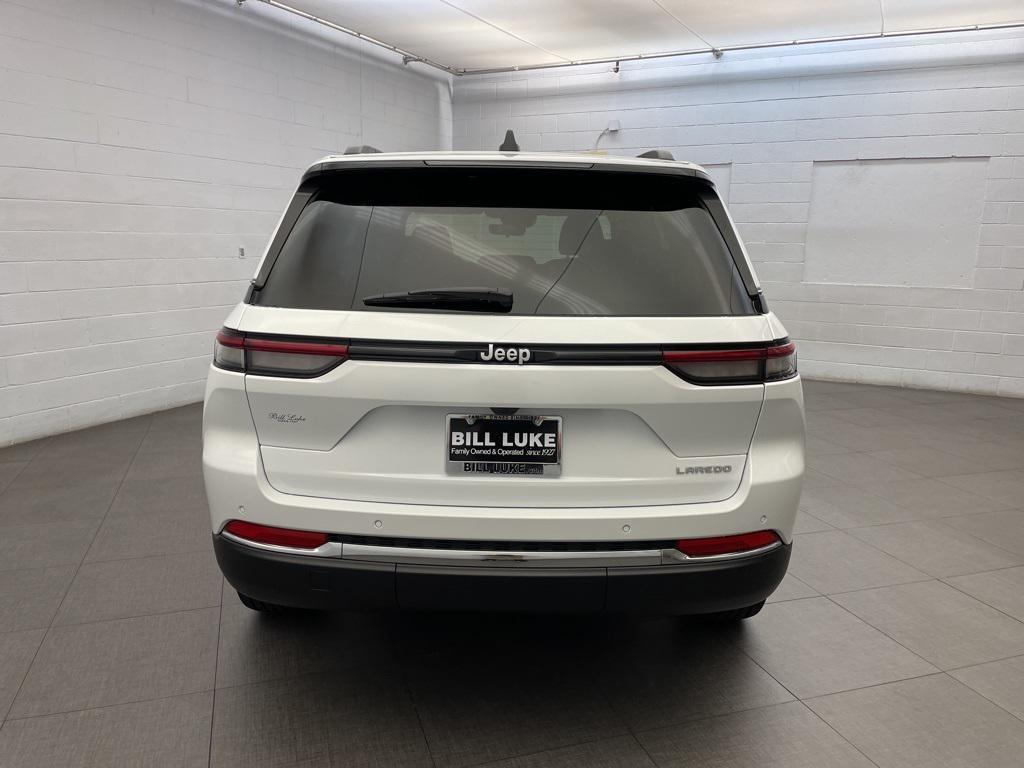 new 2025 Jeep Grand Cherokee car, priced at $31,654