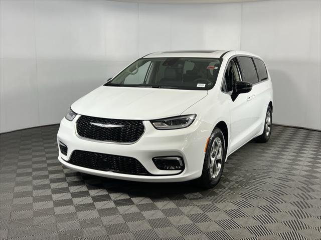 used 2024 Chrysler Pacifica car, priced at $41,973