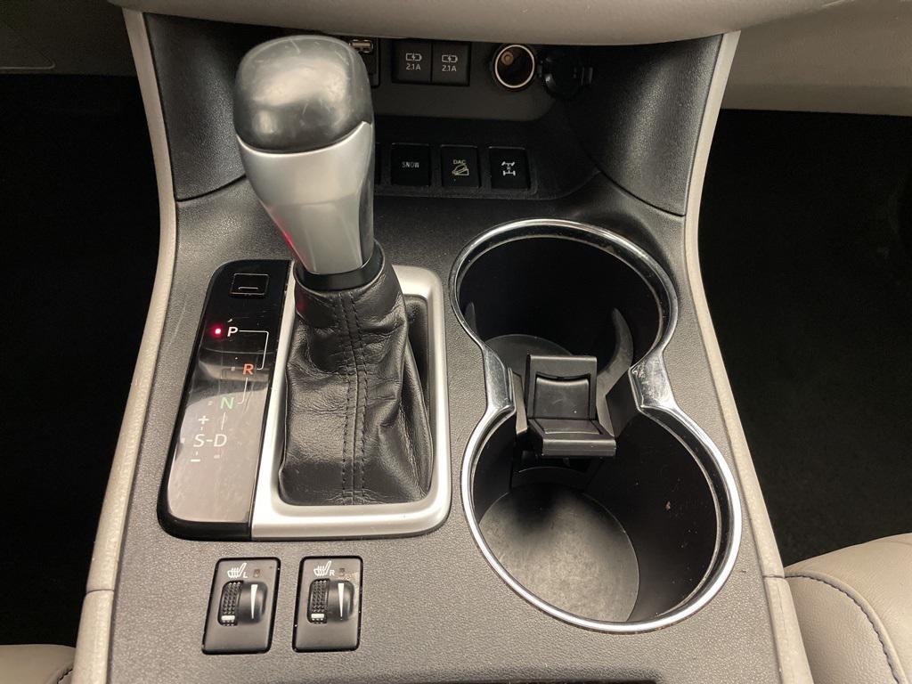 used 2018 Toyota Highlander car, priced at $23,273