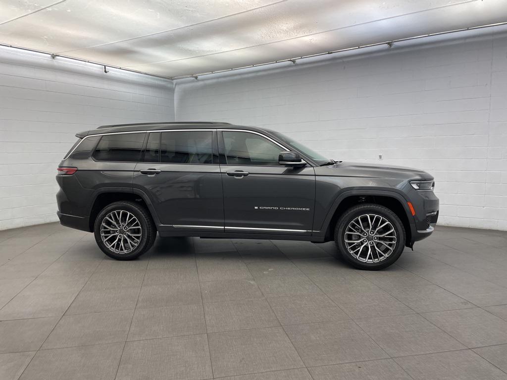 new 2025 Jeep Grand Cherokee L car, priced at $61,059